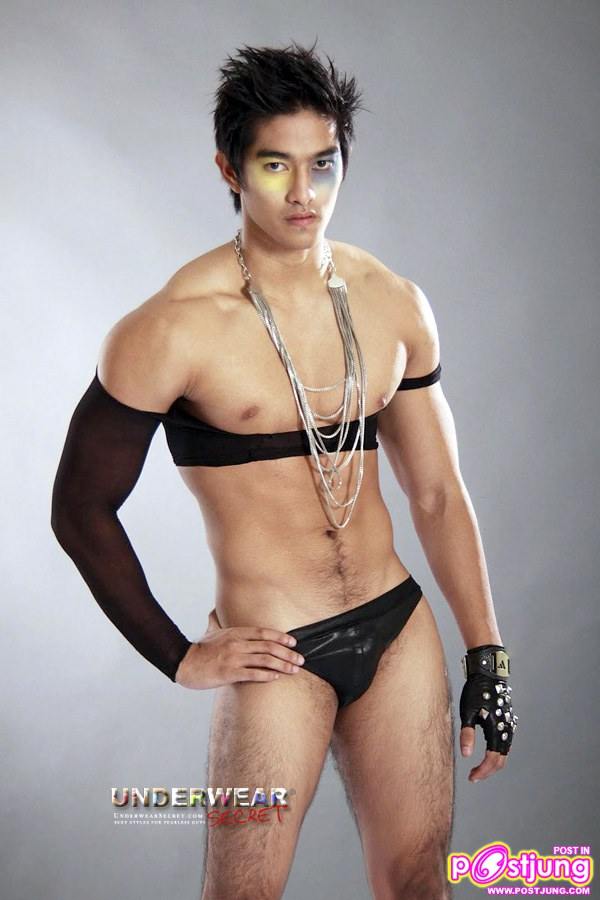 นายแบบกับการถ่ายแบบกางเกงในหนัง!!!