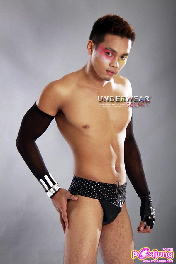 นายแบบกับการถ่ายแบบกางเกงในหนัง!!!