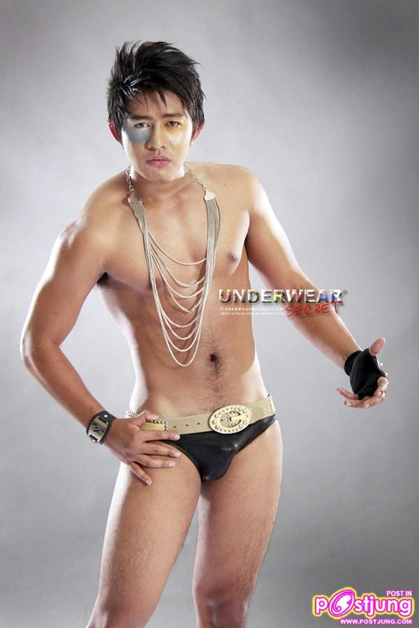 นายแบบกับการถ่ายแบบกางเกงในหนัง!!!