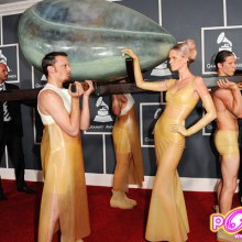 มาดูไข่เลดี้กาก้ากันเถอะ Grammy's Awards 2011