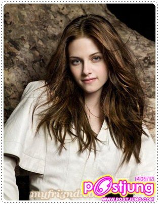 เบลล่า สวาน หรือคริสเทน สจ๊วต นางเอก vampire twilight  สวยมาก