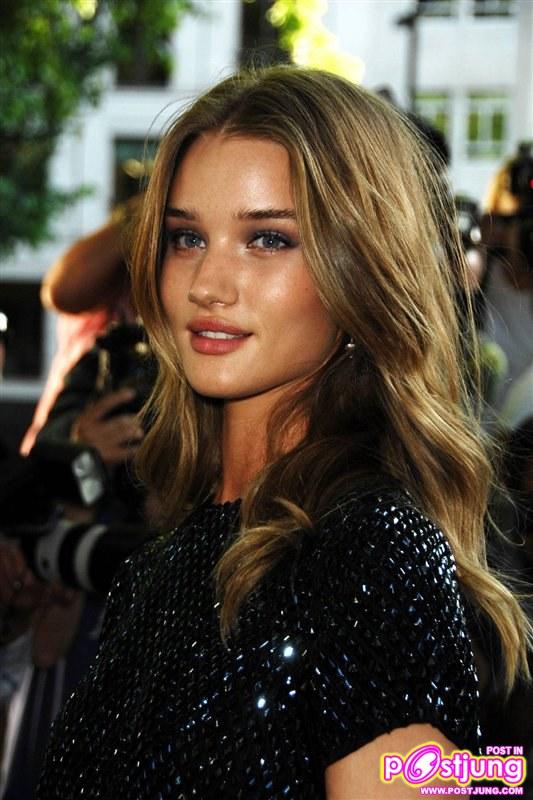 นางเอก Tranformer 3 - Rosie Huntington-Whiteley