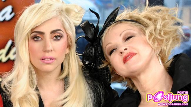 Lady Gaga & Cyndi Lauper - MAC Viva Glam