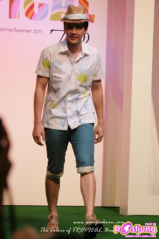 ไผ่ พาทิศ -นิว วงศกร- เป้ อารักษ์- เมย์ พิชญ์นาฏ งานThe Colors of TROPICAL Bowling