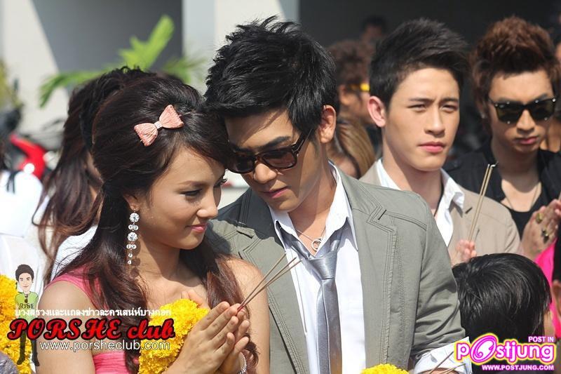 พอร์ช &ทีมนักแสดงละครเสน่ห์บางกอก @งานบวงสรวงและแถลงข่าวละครเสน่ห์บางกอก