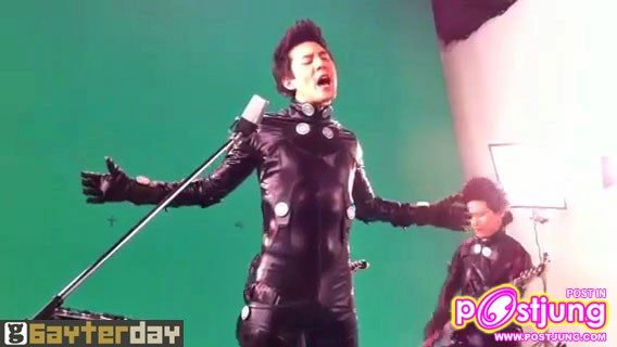 โดม ถ่าย music การ์ตูนเรื่อง Gantz ค่ะ