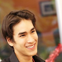 new pic ณเดชน์ หล่อได้อีก