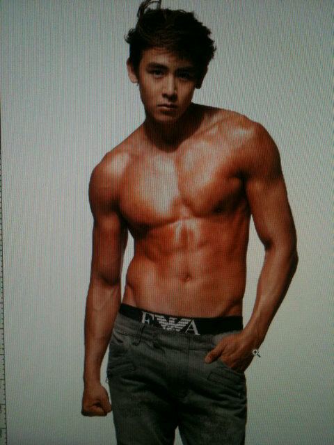 [Preview] Nichkhun for Men's Health magazine [March Issue]