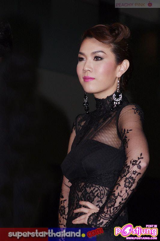 บุ๋ม ปนัดดา- เมย์ เฟื่องอารมณ์- แอนนี่ บรู๊คและน้องทีฆายุ @งาน Peachy Pink