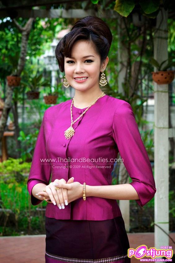 ชุดไทยสวยๆค่ะ