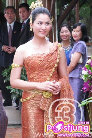 ชุดไทยสวยๆค่ะ