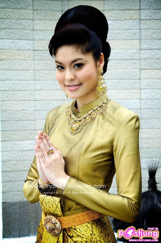 ชุดไทยสวยๆค่ะ