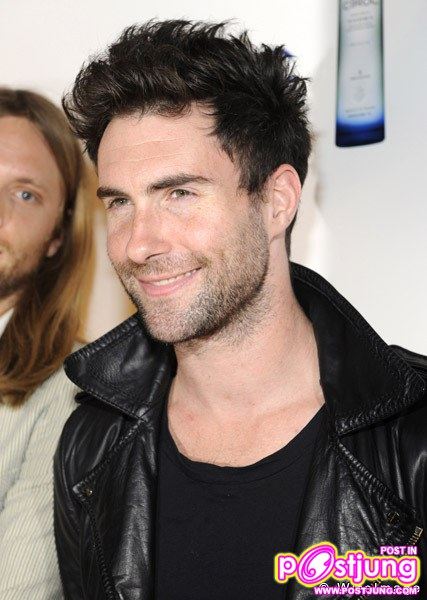 Adam maroon 5