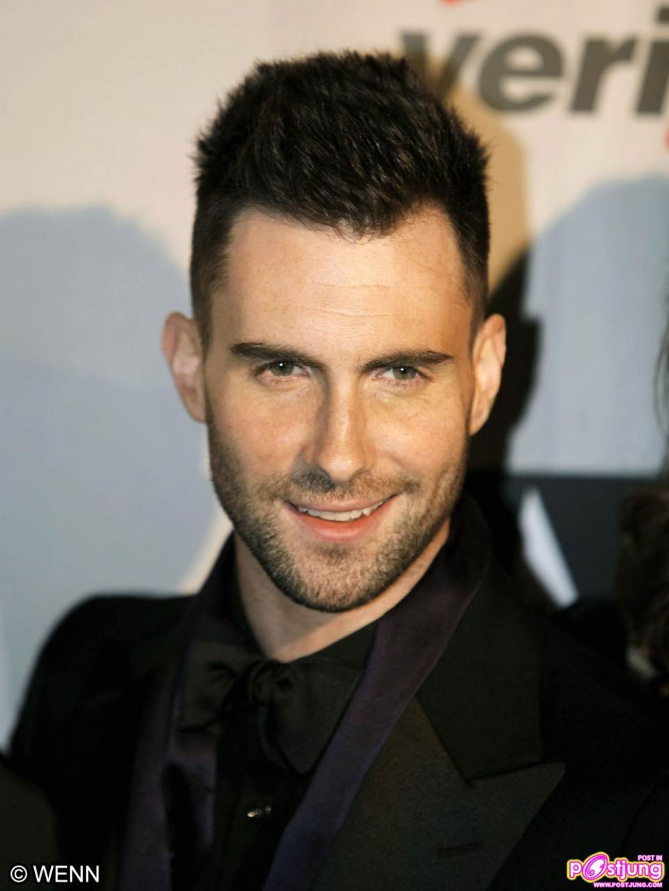 Adam maroon 5