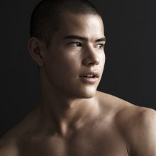 HOT HUNKS: SIMON THAM