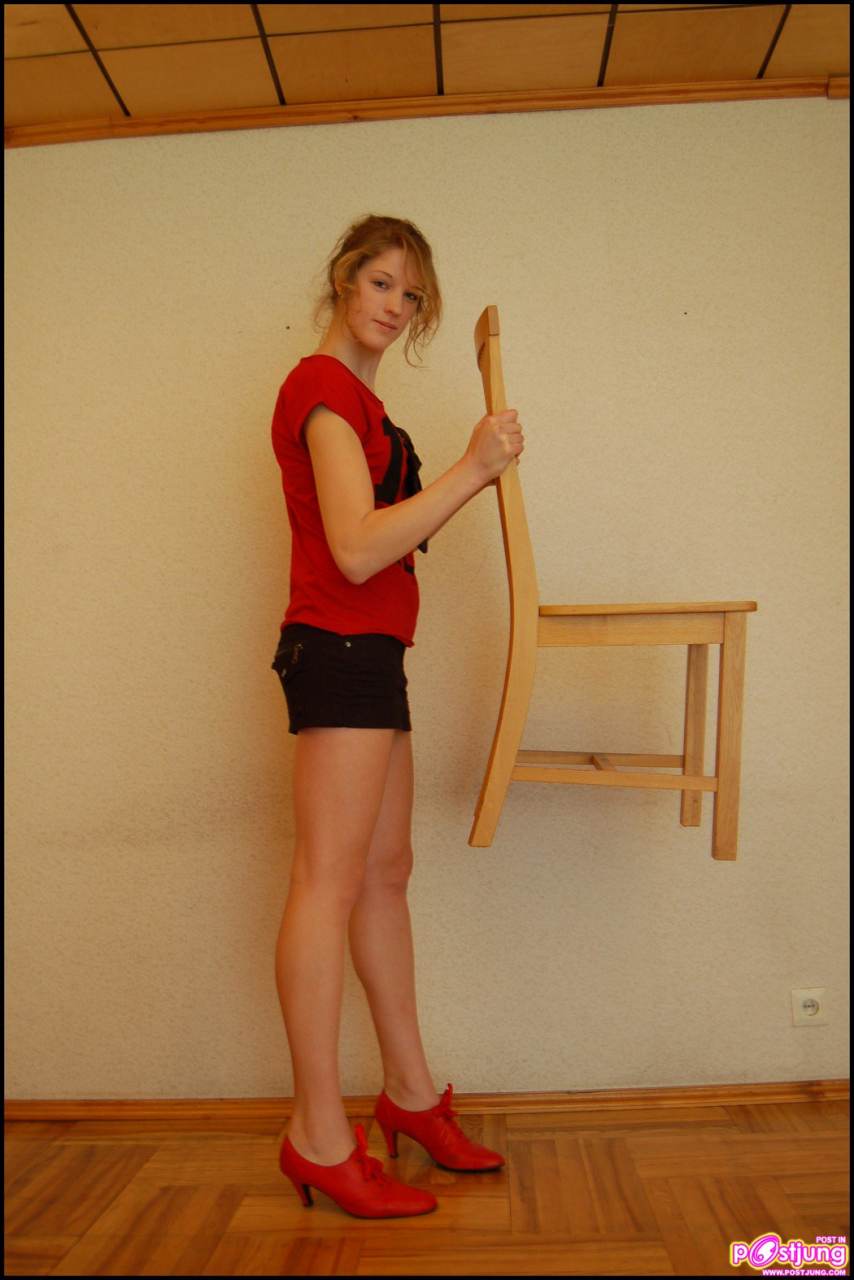 สูง ใหญ่ แข็งแรง