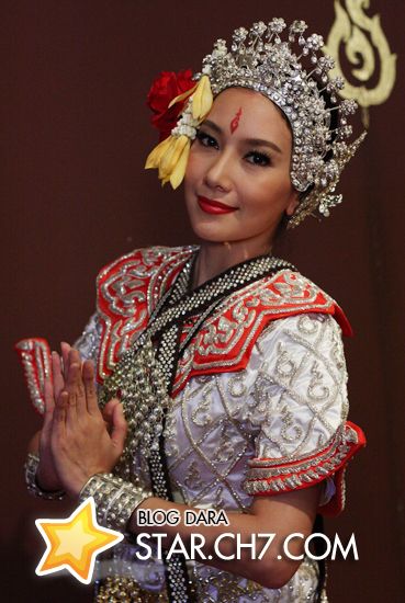 นุ่น วรนุช