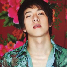 โตโน่ ' พลอยแกมเพชร