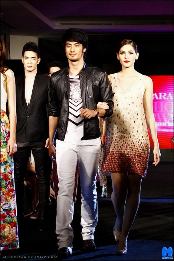 เคน ภูภูมิ บอย หมาก ชมพู ใหม่ เดินแบบพรารากอน spring summer