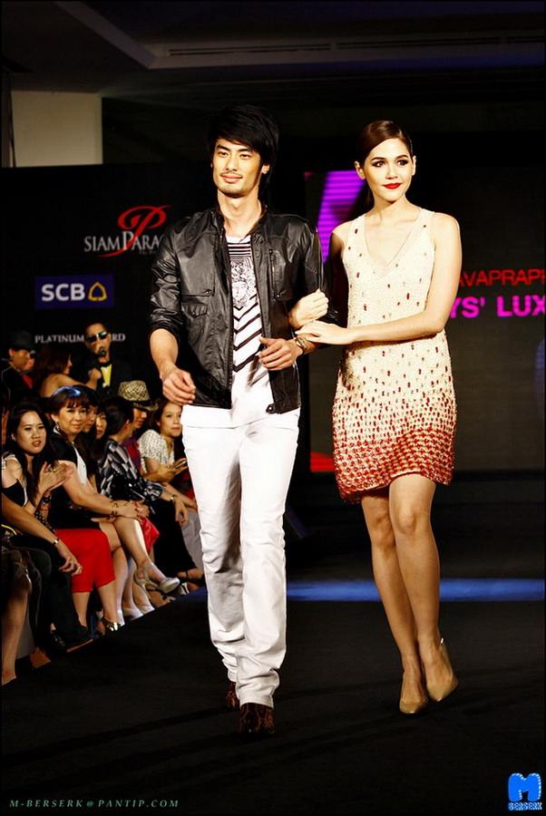 เคน ภูภูมิ บอย หมาก ชมพู ใหม่ เดินแบบพรารากอน spring summer