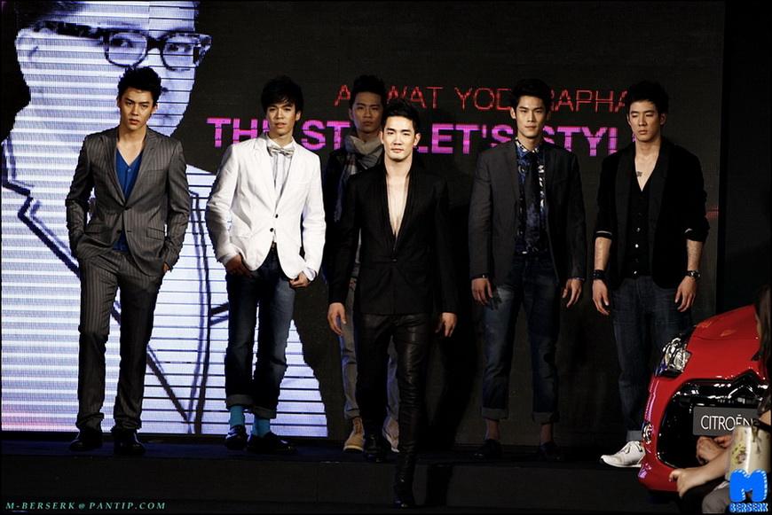 เคน ภูภูมิ บอย หมาก ชมพู ใหม่ เดินแบบพรารากอน spring summer