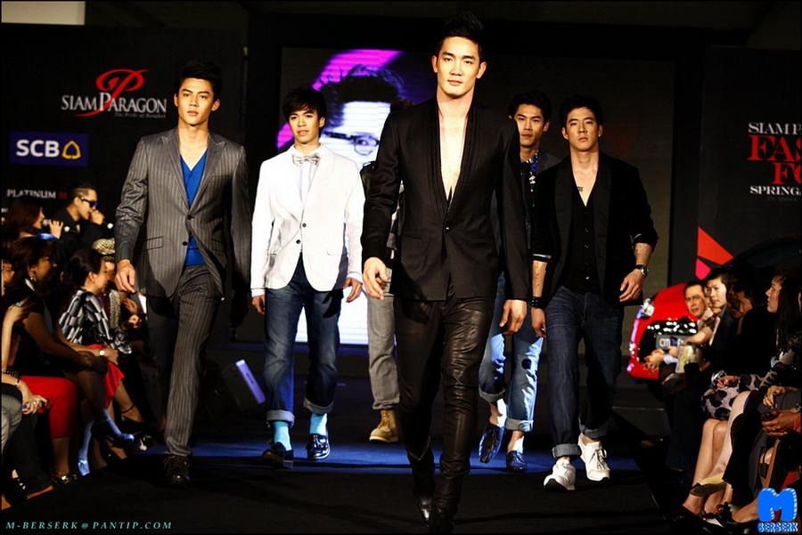 เคน ภูภูมิ บอย หมาก ชมพู ใหม่ เดินแบบพรารากอน spring summer