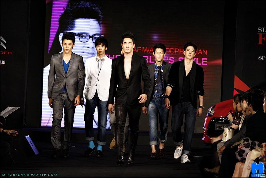 เคน ภูภูมิ บอย หมาก ชมพู ใหม่ เดินแบบพรารากอน spring summer