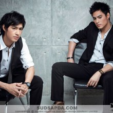 เลือกใครดีครับ?