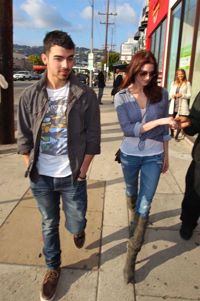 Ashley Greene and Joe Jonas Go Vegan For Lunch
