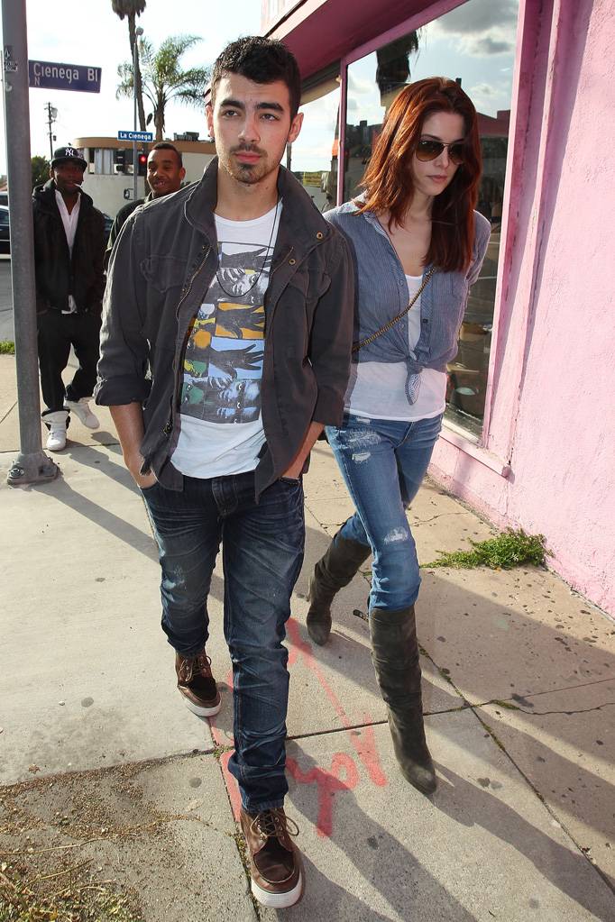 Ashley Greene and Joe Jonas Go Vegan For Lunch