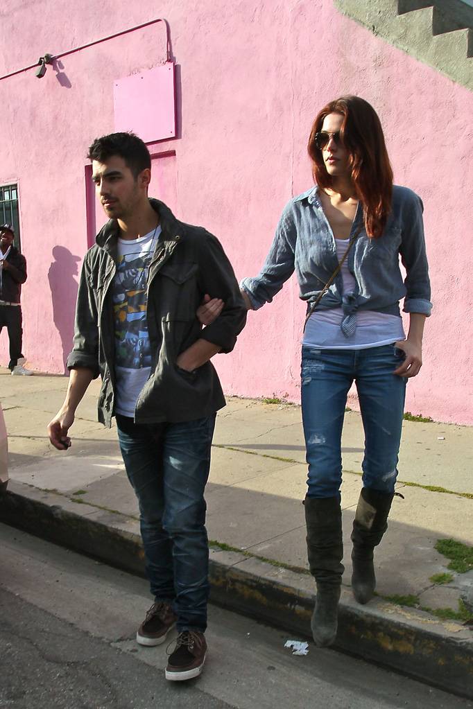 Ashley Greene and Joe Jonas Go Vegan For Lunch