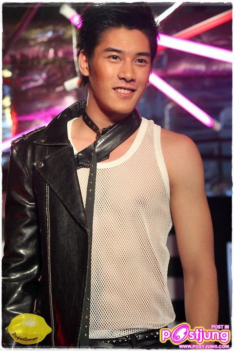 Pic.หมาก เป้ อ๋อม ต้าร์ เคน(ภูภูมิ) ออย.. @NARS More than orgasm Fashion Show