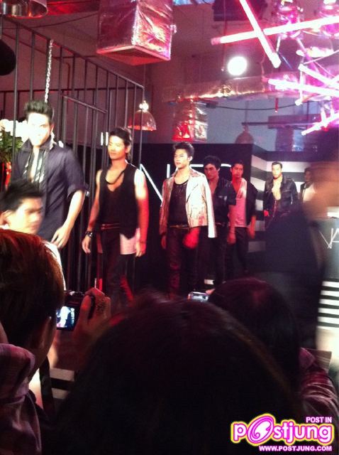 Pic.หมาก เป้ อ๋อม ต้าร์ เคน(ภูภูมิ) ออย.. @NARS More than orgasm Fashion Show