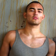 หล่อโฮก