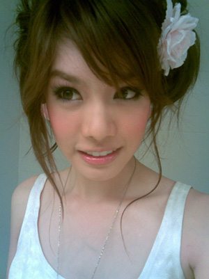 เกรซ กาญจน์เกล้า