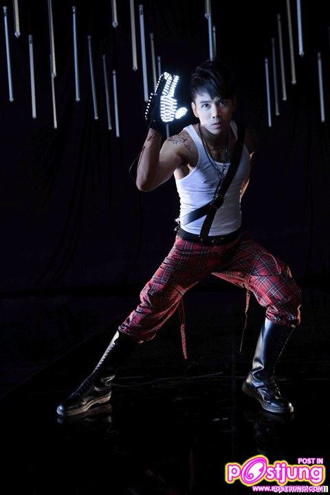 กำปั้น โชว์กล้ามฟิตแอนด์เฟิร์มถ่าย Mv.ยังรักกันหรือเปล่า