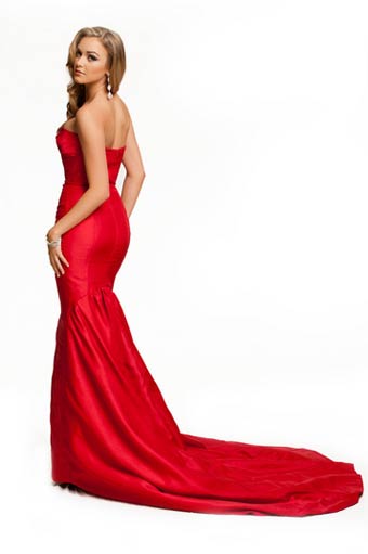 เก็บตก ชุดราตรี MISS UNIVERSE 2010