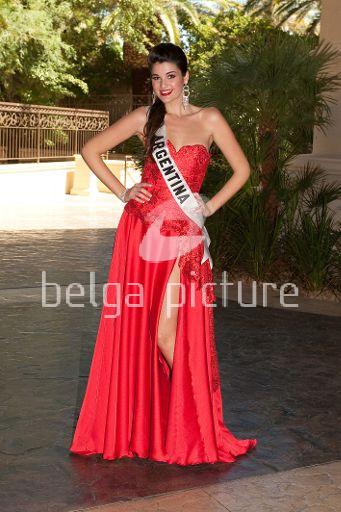 เก็บตก ชุดราตรี MISS UNIVERSE 2010