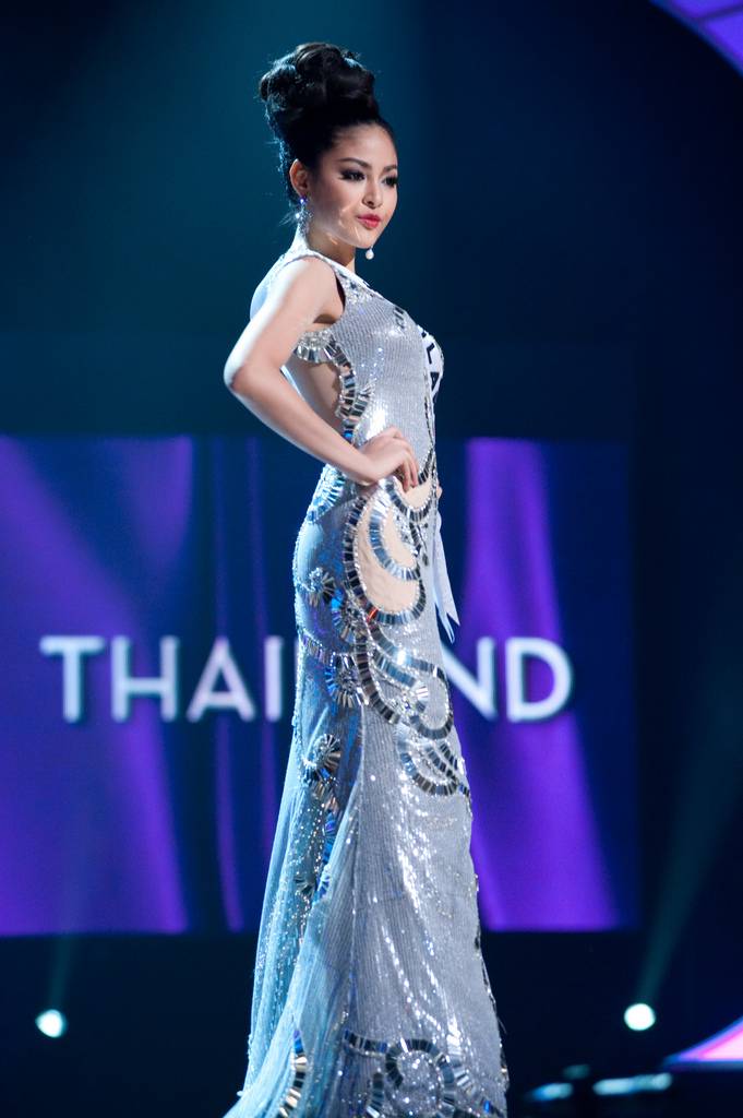 เก็บตก ชุดราตรี MISS UNIVERSE 2010