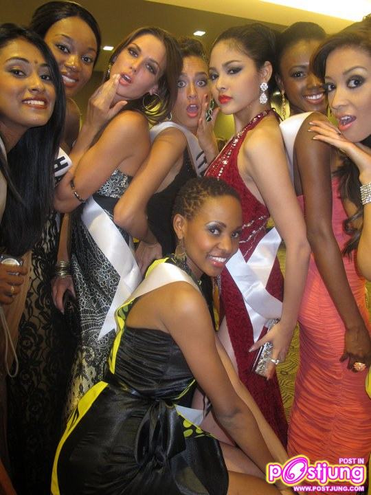 ในงานเลี้ยงต้อนรับคะ