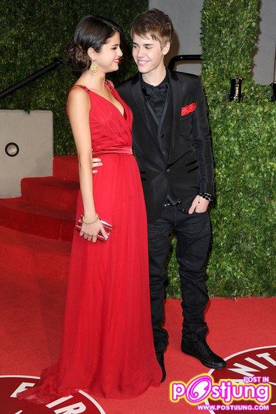 justin Bieber and Selena Gomez  at Oscars