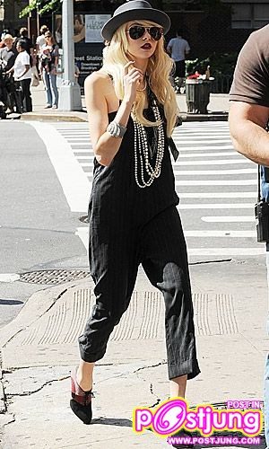 taylor momsen style