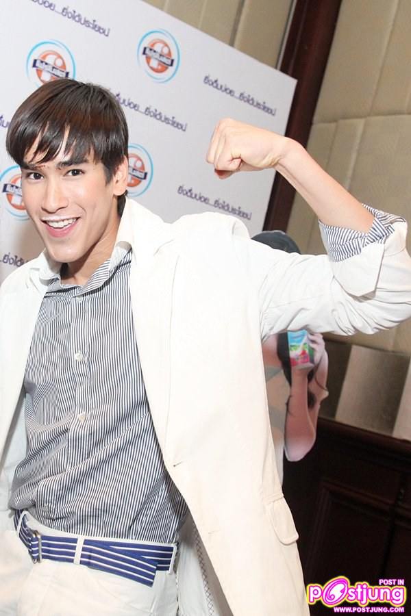 (เก็บตก) ณเดชน์ & ญาญ่า จากงานโฟร์โมสต์สุขภาพดี 24 ชั่วโมง