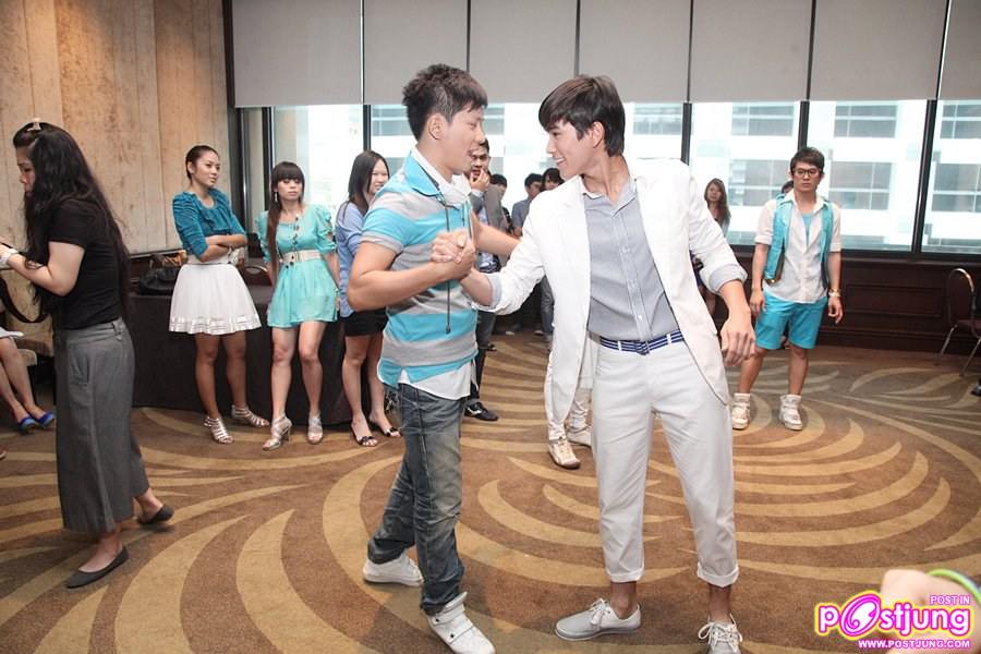 (เก็บตก) ณเดชน์ & ญาญ่า จากงานโฟร์โมสต์สุขภาพดี 24 ชั่วโมง