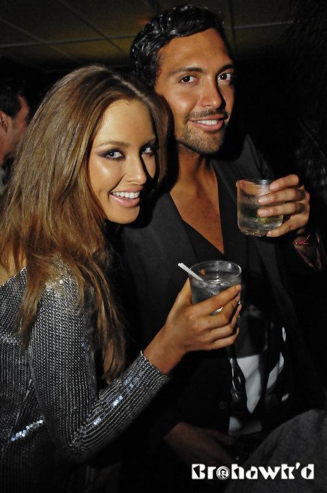 Rozanna Purcell จาก IRELAND ตัวเต็ง MU 2 O 1 O