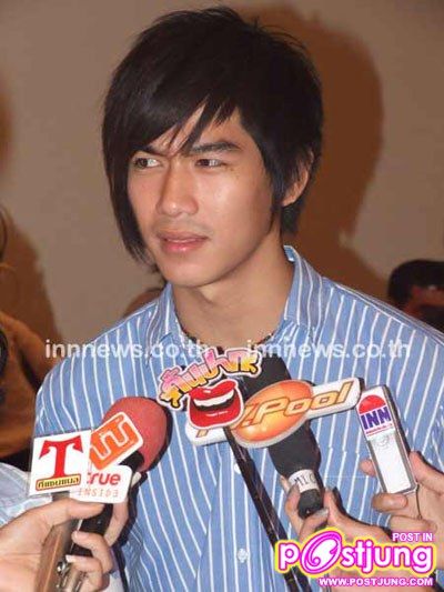 ผมว่า 2 คนนี้ หน้าคล้ายกัน คิดเหมือนกันปะ