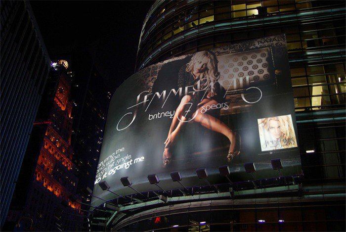 Britney Spears เพลง ตัว ที่ 4