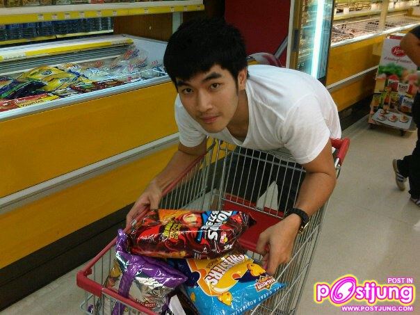 อัพเดทภาพใหม่ๆ ของ บอย ปาณัสม์ ภูดีทิพย์