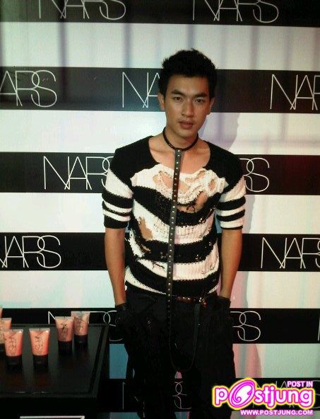 อัพเดทภาพใหม่ๆ ของ บอย ปาณัสม์ ภูดีทิพย์