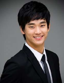 หนุ่มน้อยน่ารัก Kim soo hyun จากชีรี่ย์เกาหลี Dream High